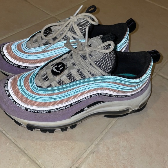 Nike air max - limited edition have a nike day - Picture 2 of 4